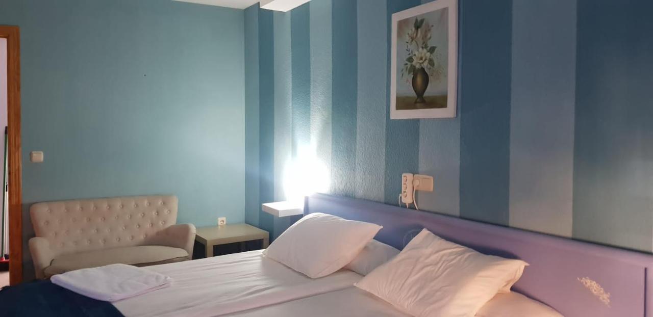 Hotel Los Arenales De 赫尔特 外观 照片